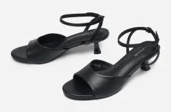 ATTITUDE ,Sandaletter