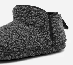 Barn LINEAR ,Tofflor