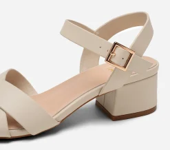 PACE ,Sandaletter med remmar