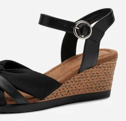 SO ALL ,Sandaletter med remmar